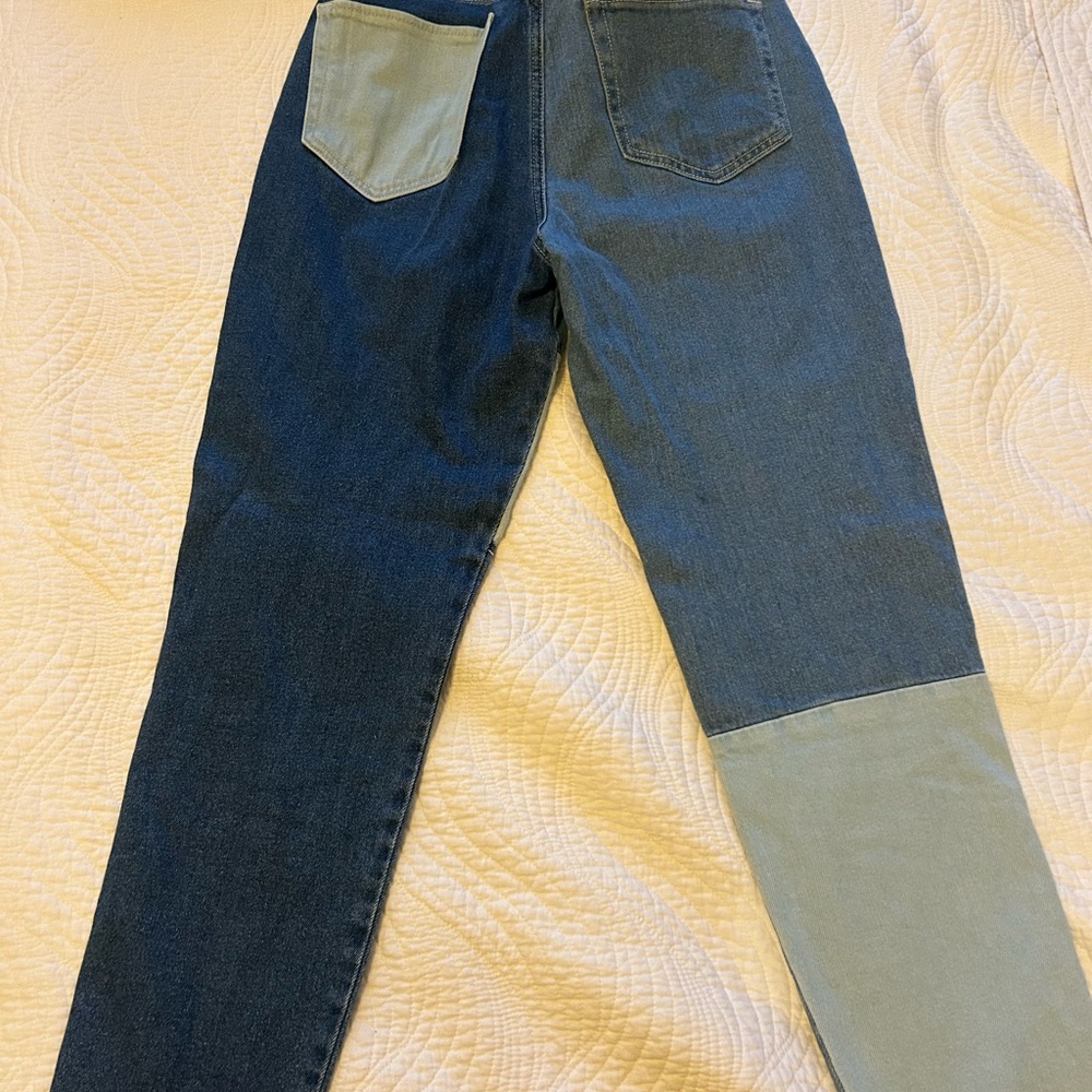 Colorblock Denim Jeans - Picture 3 of 4